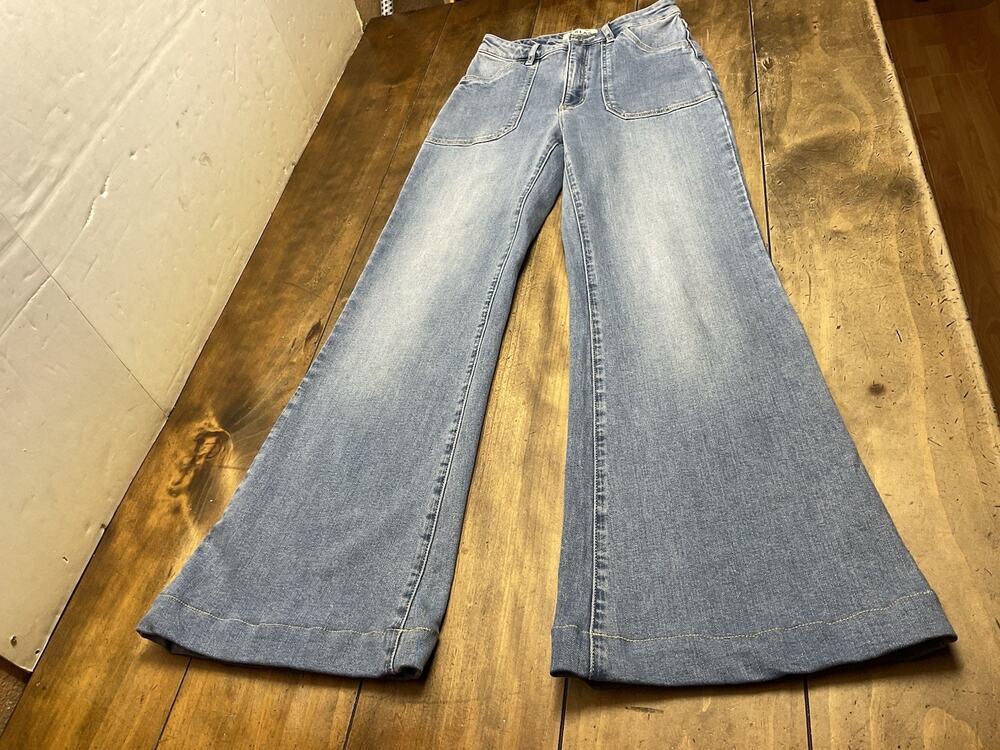 Rollas Eastcoast Flare High Rise Womens Jeans Blue Denim Size 26 ALTERED